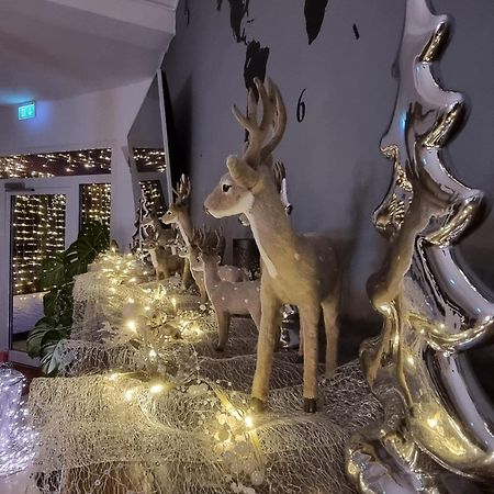 Hotel Kurhaus Uhlenberg บัดมึนสเตอร์ไอเฟิล ภายนอก รูปภาพ