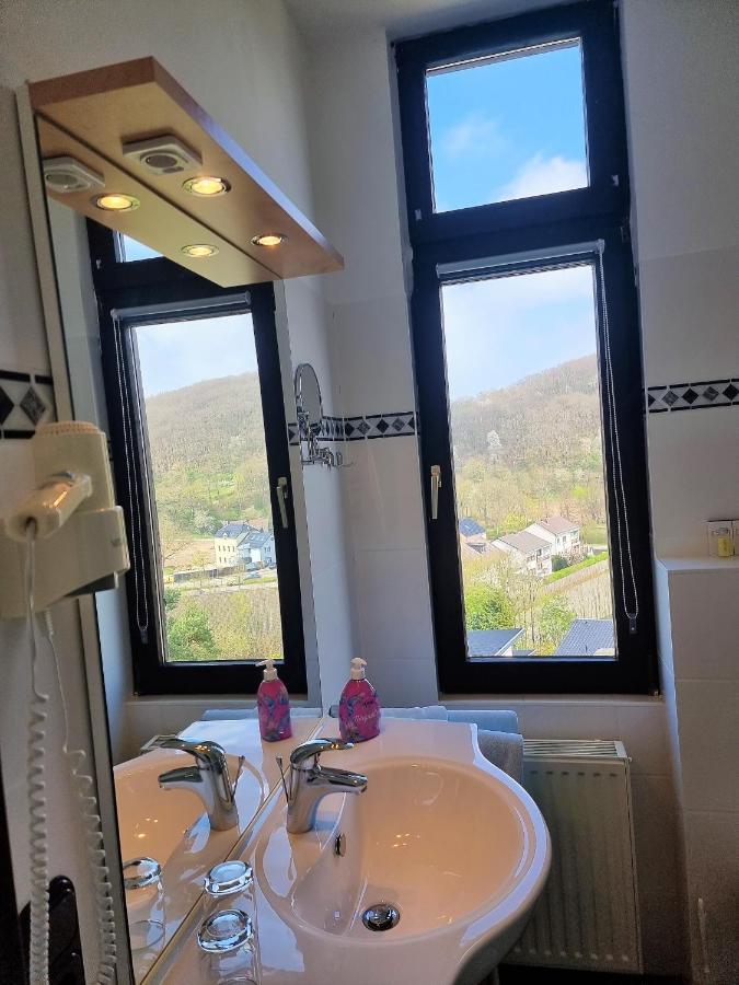 Hotel Kurhaus Uhlenberg บัดมึนสเตอร์ไอเฟิล ภายนอก รูปภาพ