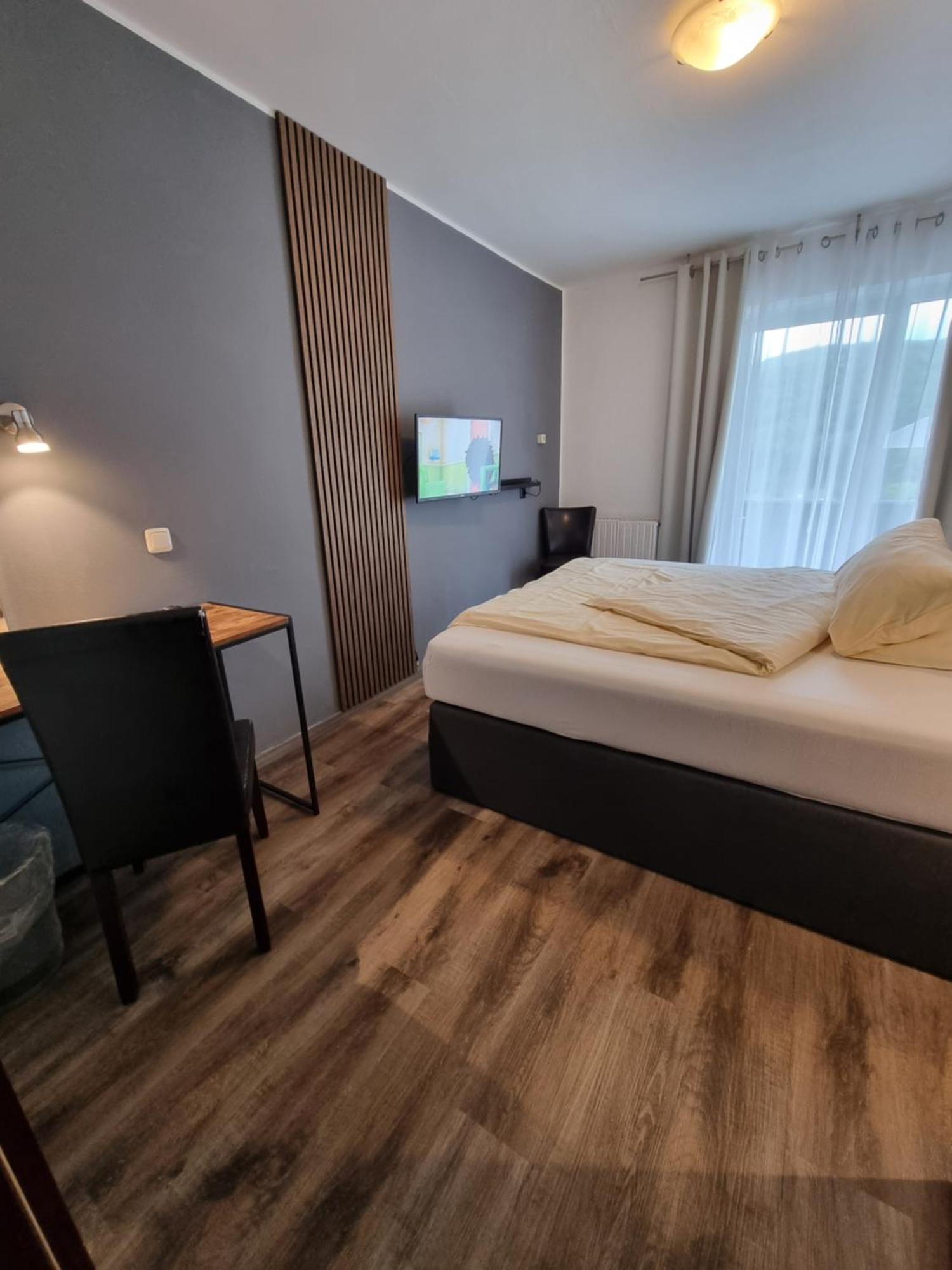 Hotel Kurhaus Uhlenberg บัดมึนสเตอร์ไอเฟิล ภายนอก รูปภาพ